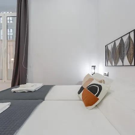 Cruise Adapted By Cadiz4rentals