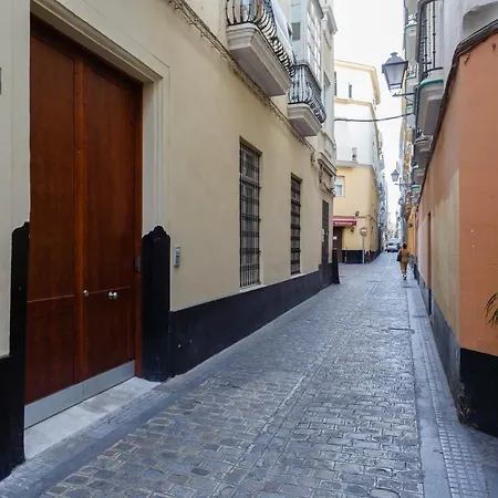 Cruise Adapted By Cadiz4rentals *