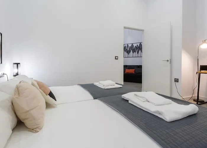 Cruise Adapted By Cadiz4rentals